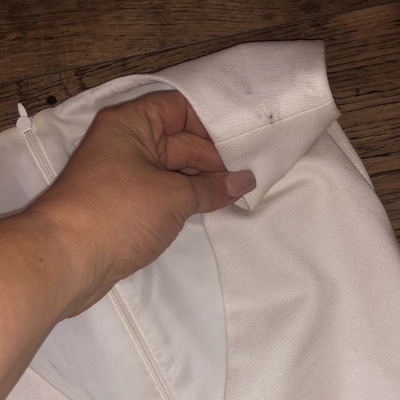 Spring is here!! Trina Turk Dress - Picture 5 of 5